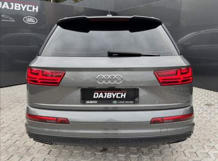Audi - Q7