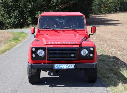 Land Rover - Defender