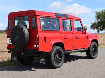 Land Rover - Defender