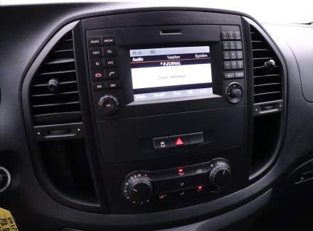 Mercedes-Benz - Vito