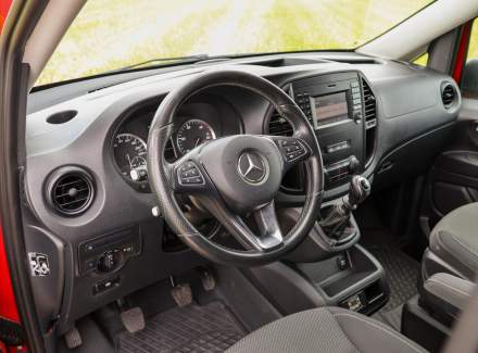 Mercedes-Benz - Vito