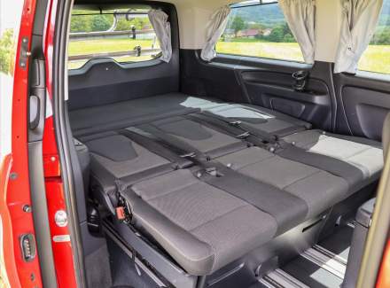 Mercedes-Benz - Vito