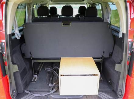 Mercedes-Benz - Vito