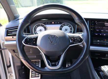 Volkswagen - Touareg