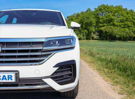 Volkswagen - Touareg