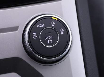 Volkswagen - Touareg