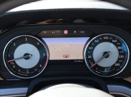 Volkswagen - Touareg