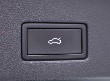 Volkswagen - Touareg