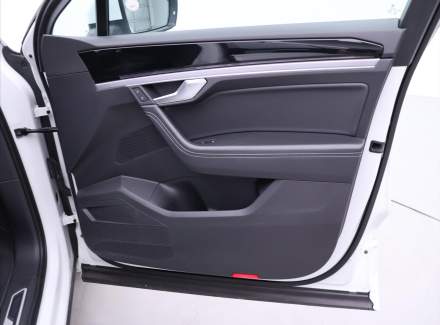 Volkswagen - Touareg