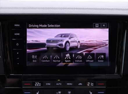 Volkswagen - Touareg