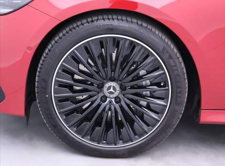 Mercedes-Benz - E-class