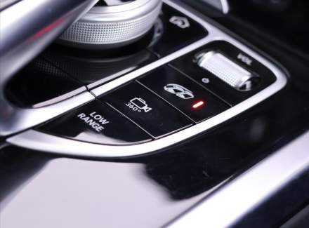 Mercedes-Benz - G-class