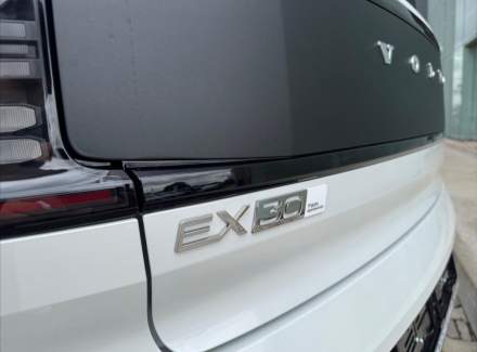 Volvo - EX30