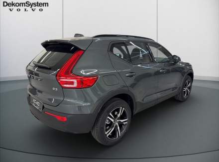 Volvo - XC40