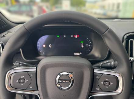 Volvo - EC40