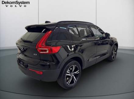 Volvo - XC40