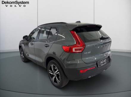 Volvo - XC40