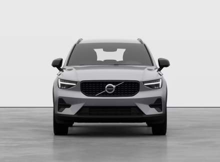 Volvo - XC40