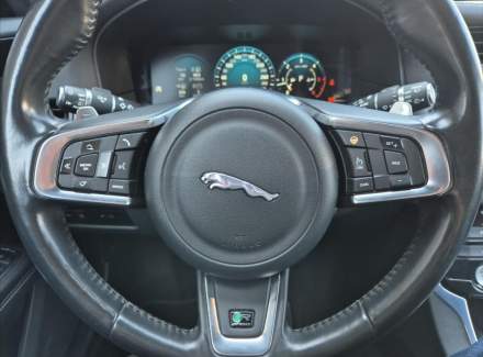 Jaguar - XF