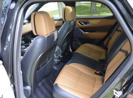 Land Rover - Range Rover Velar