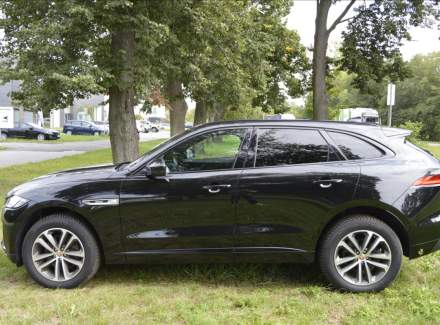 Jaguar - F-Pace