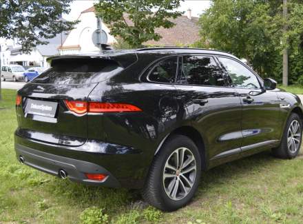 Jaguar - F-Pace
