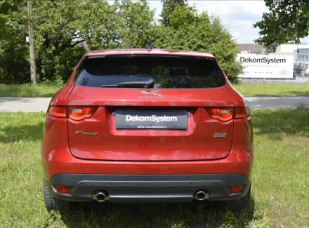Jaguar - F-Pace