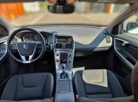 Volvo - XC60