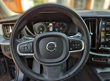 Volvo - XC60