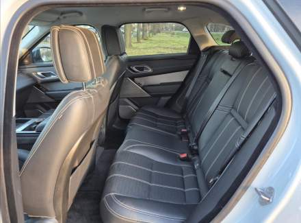 Land Rover - Range Rover Velar