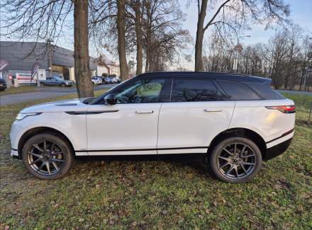 Land Rover - Range Rover Velar