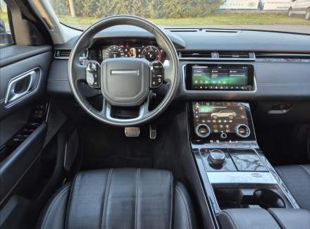 Land Rover - Range Rover Velar