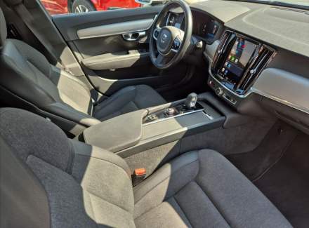 Volvo - V90