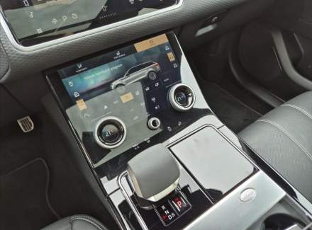 Land Rover - Range Rover Velar