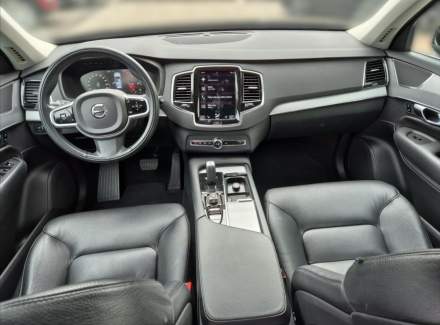 Volvo - XC90