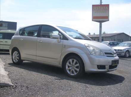 Toyota - Corolla Verso