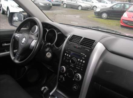 Suzuki - Grand Vitara
