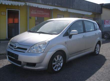 Toyota - Corolla Verso