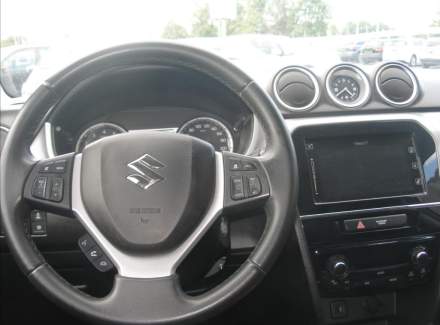 Suzuki - Vitara