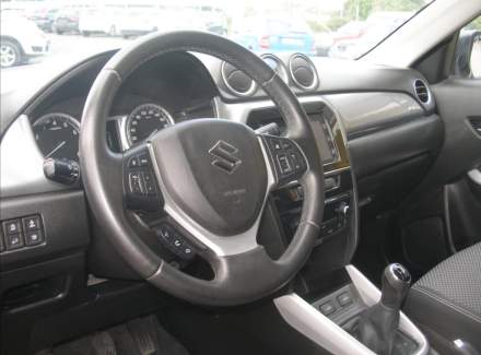 Suzuki - Vitara