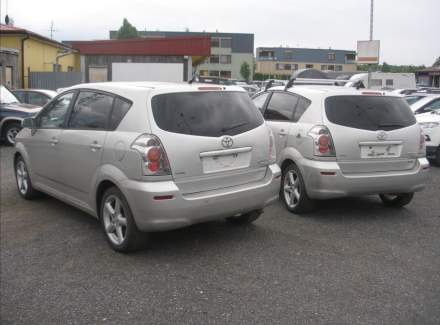 Toyota - Corolla Verso