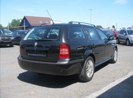 Škoda - Octavia