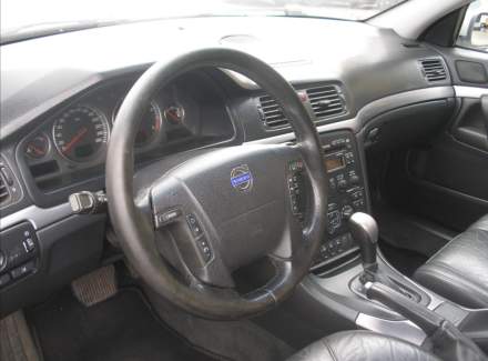 Volvo - S80