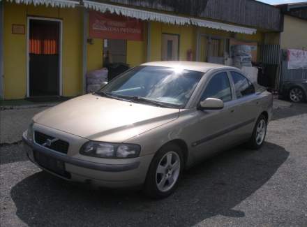 Volvo - S60