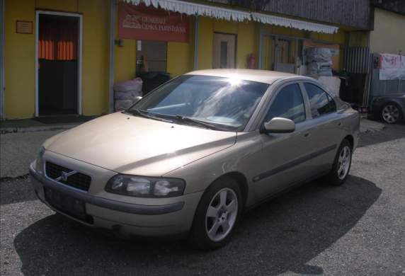 Volvo - S60