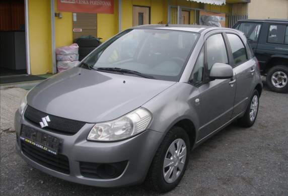 Suzuki - SX4