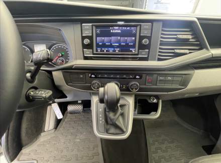 Volkswagen - Caravelle