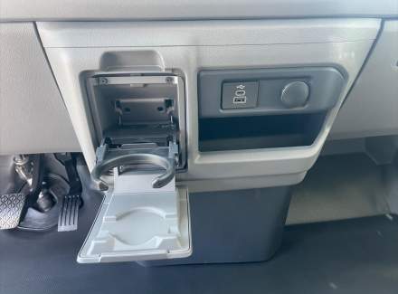 Volkswagen - Caravelle