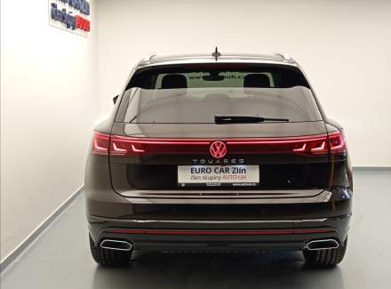Volkswagen - Touareg