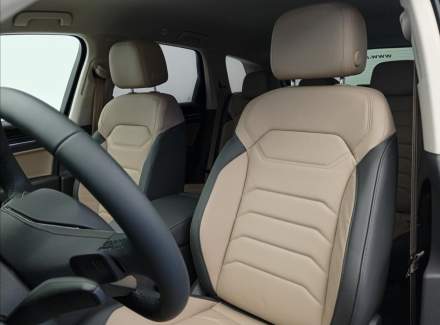 Volkswagen - Touareg